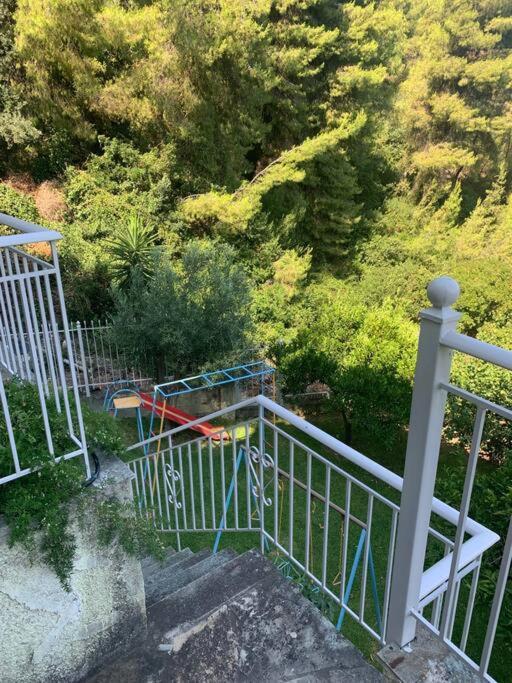 Amfiteatrico Sea View - Kalamos Attiki Appartement Markopoulon Oropou Buitenkant foto