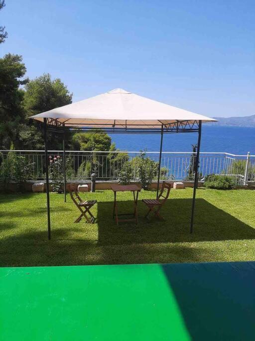 Amfiteatrico Sea View - Kalamos Attiki Appartement Markopoulon Oropou Buitenkant foto
