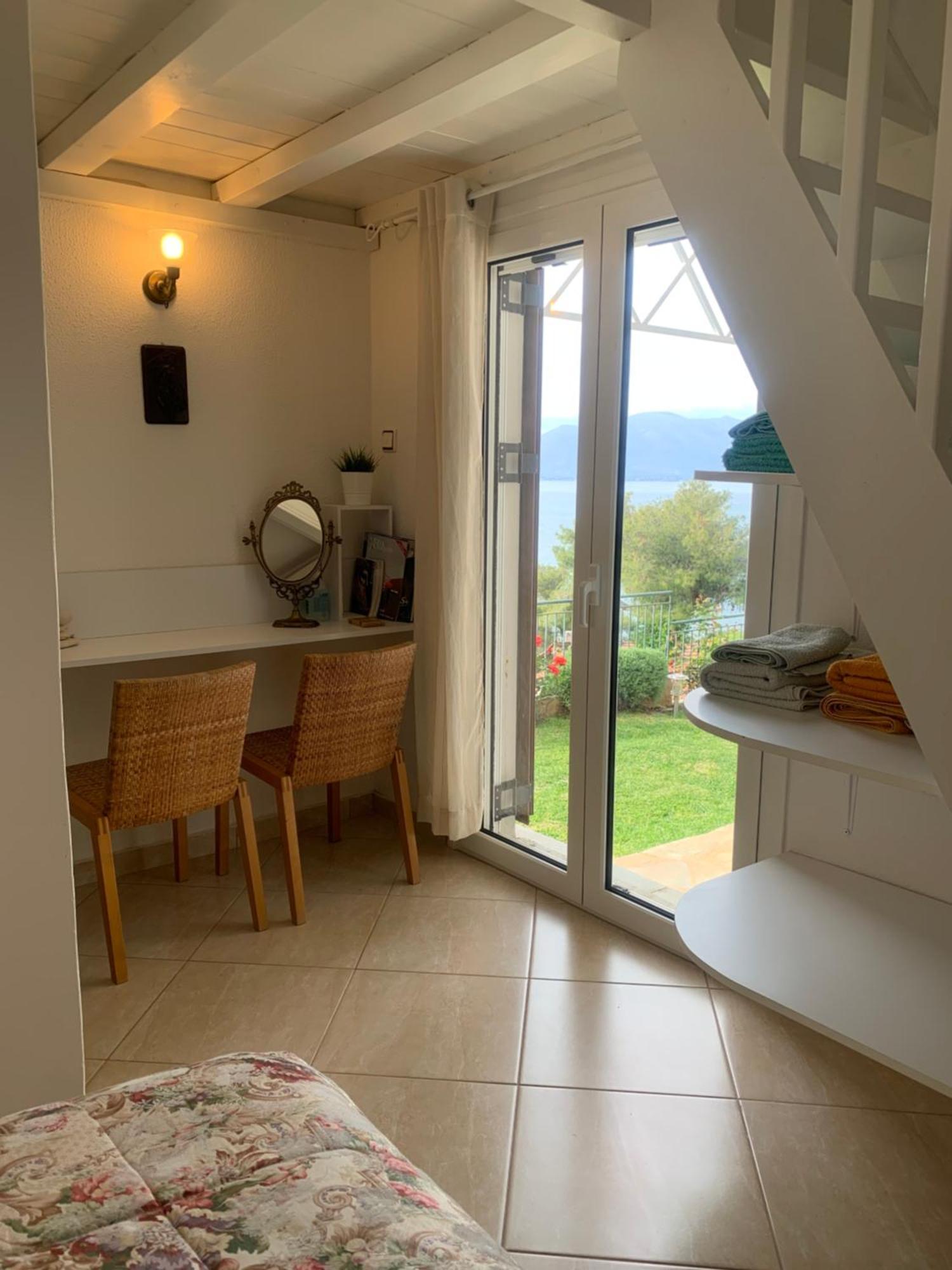 Amfiteatrico Sea View - Kalamos Attiki Appartement Markopoulon Oropou Buitenkant foto